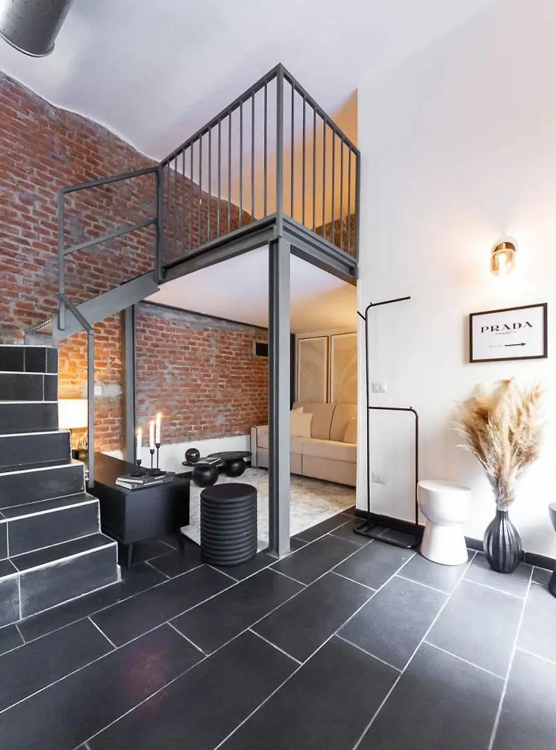 Garibaldi-Isola Station Elegant Suite Milan Apartment
