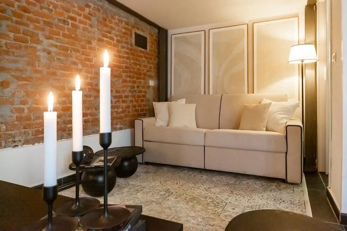 Garibaldi-Isola Station Elegant Suite Milan Apartment