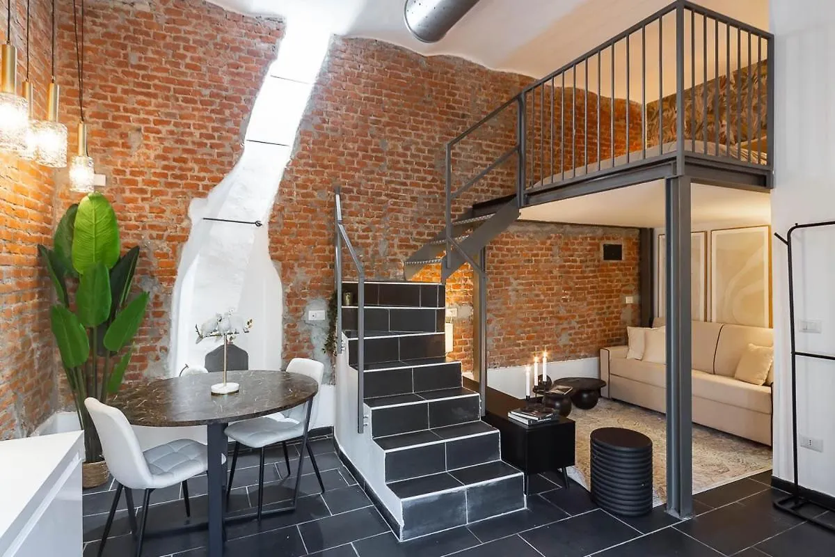 Garibaldi-Isola Station Elegant Suite Milan Apartment